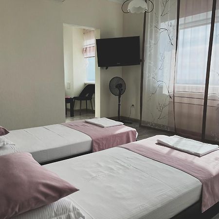Vip House Hotel Astana Eksteriør bilde