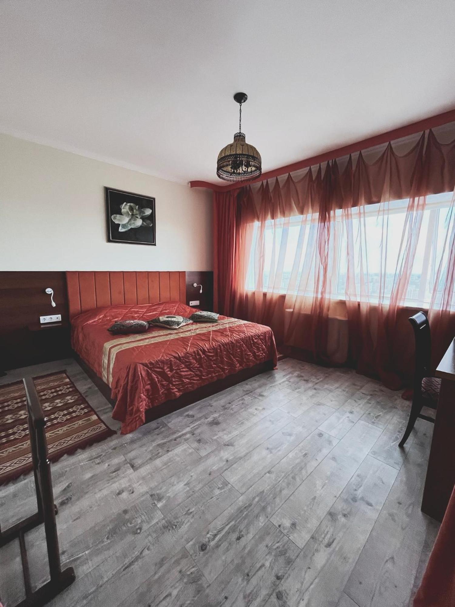 Vip House Hotel Astana Eksteriør bilde