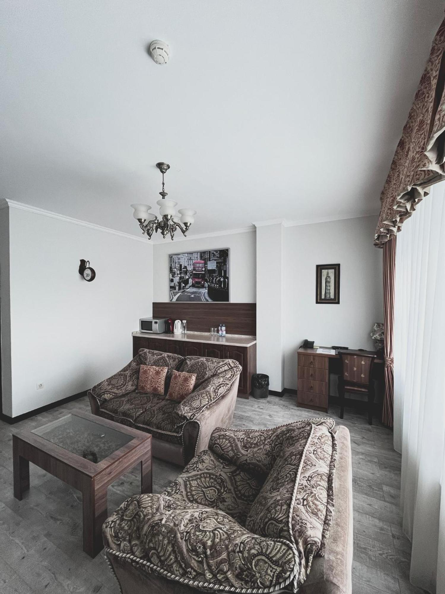 Vip House Hotel Astana Eksteriør bilde