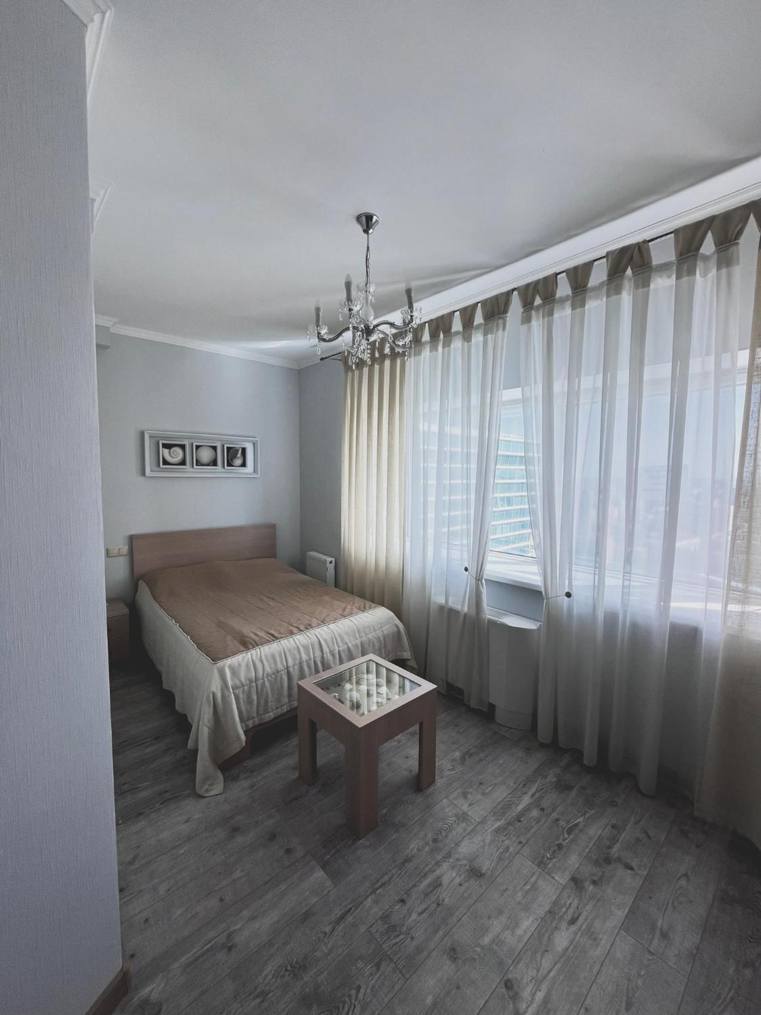 Vip House Hotel Astana Eksteriør bilde